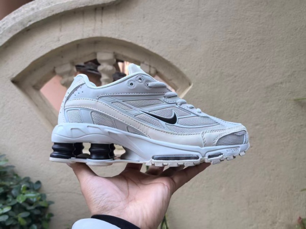 Supreme x Nike Shox Ride 2-W-0017