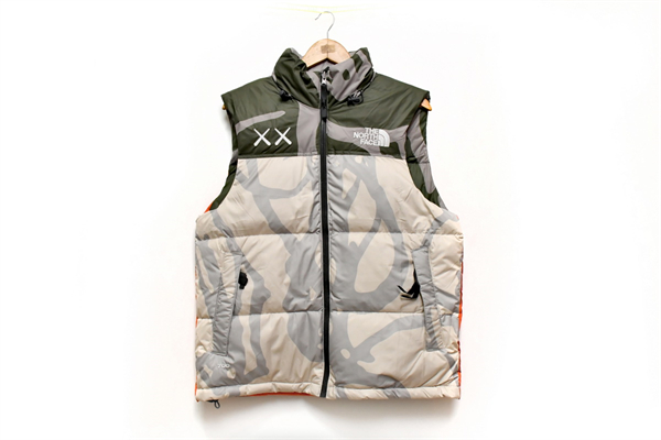 The North Face Down Jacket-M-116