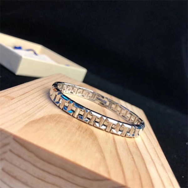 Tiffany Bracelet&Bangle-098