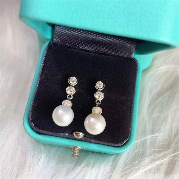 Tiffany Earrings-073