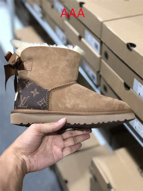 UGG Boots(AAA)-W-0322