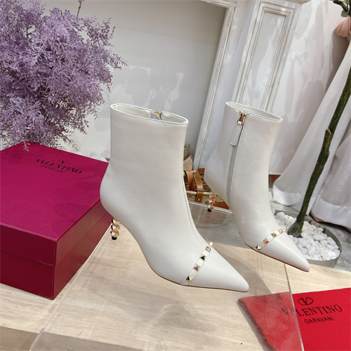Valentino Boots(AAA)-037