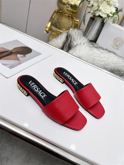 Versace Sandal-W-011