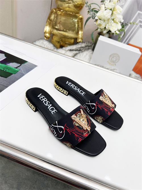 Versace Sandal-W-127