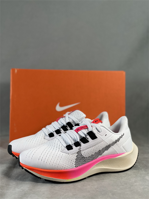Nike Zoom Pegasus-M-026