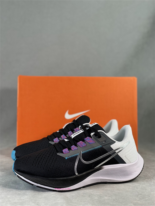 Nike Zoom Pegasus-M-040