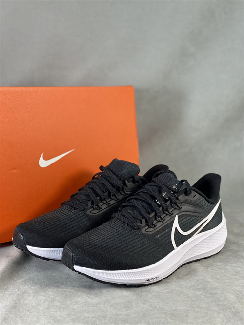 Nike Zoom Pegasus-M-052