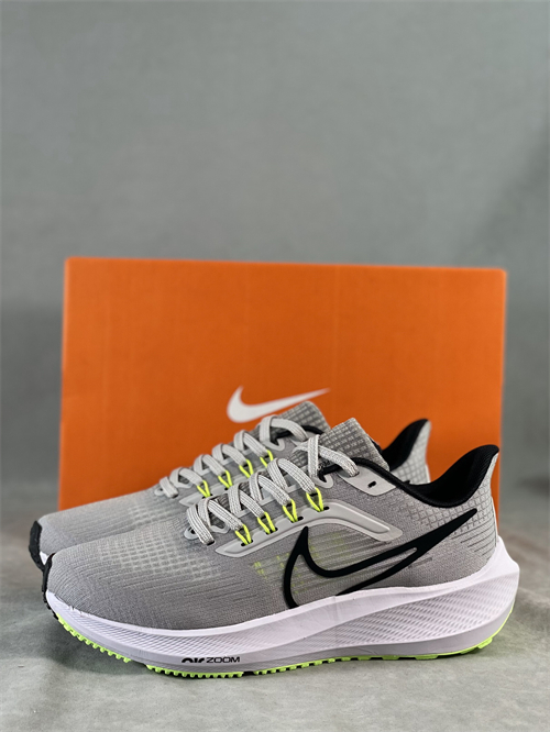 Nike Zoom Pegasus-M-065