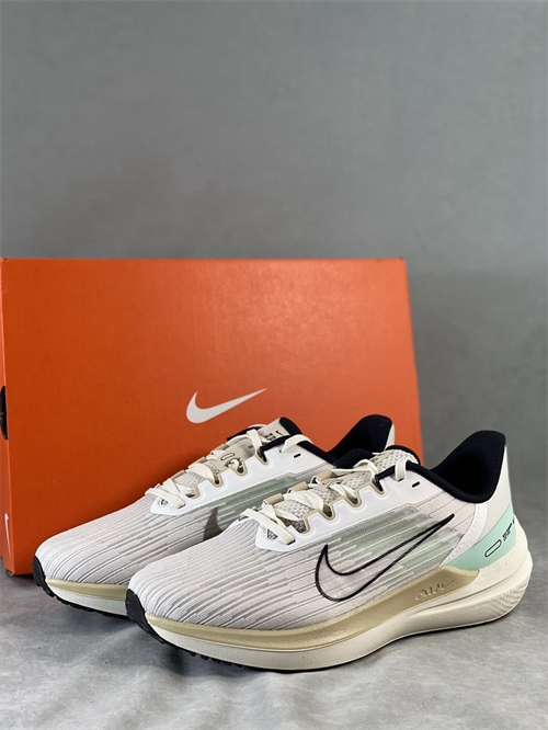 Nike Zoom Pegasus-M-082