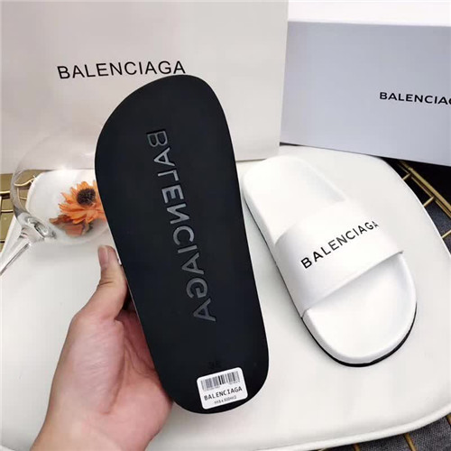 BALENCIAGA Sandal-M-025