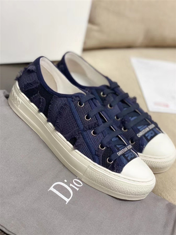 Dior Shoes-W-251