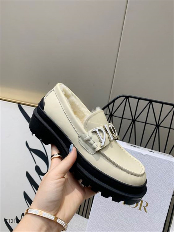Dior Shoes-W-173