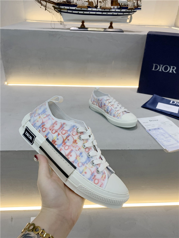 Dior Shoes-W-091