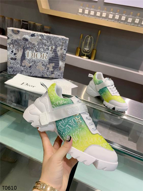 Dior Shoes-M-128