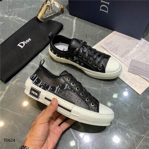 Dior Shoes-M-148