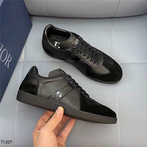 Dior Shoes-M-345