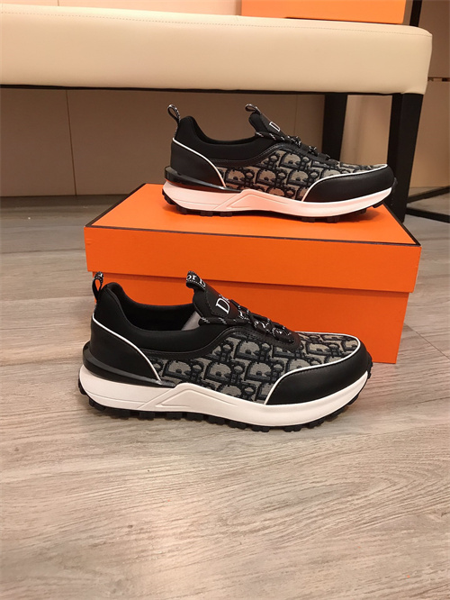 Dior Shoes-M-745