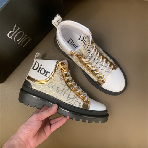 Dior Shoes-M-882