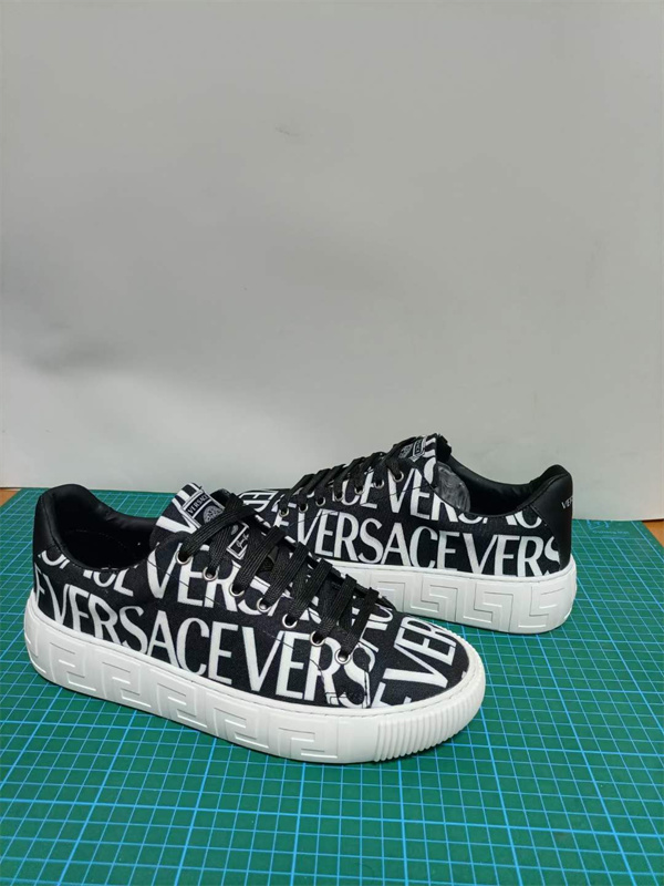 Versace(AAA)Shoes-M-0022