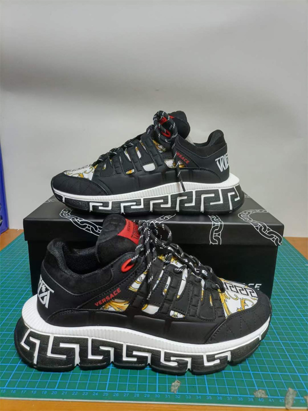 Versace(AAA)Shoes-W-0052