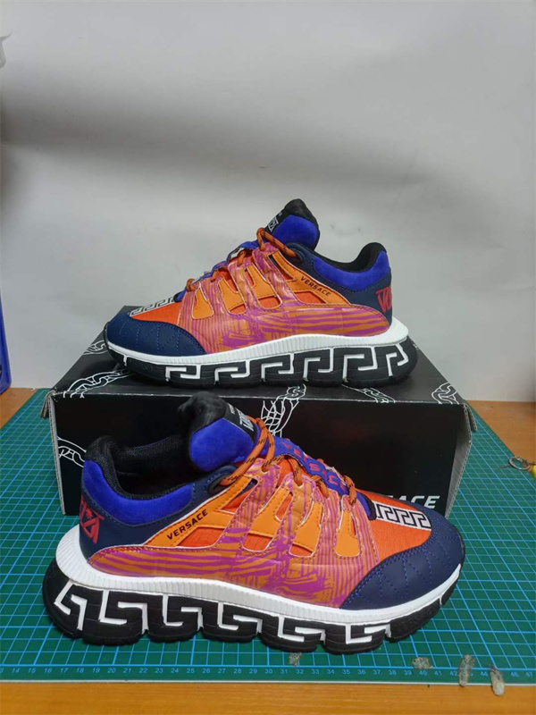 Versace(AAA)Shoes-W-0058