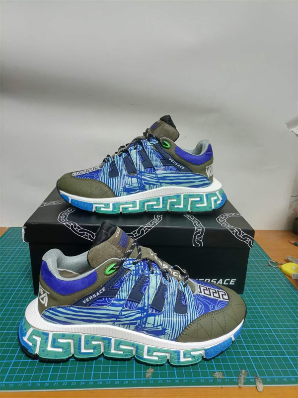 Versace(AAA)Shoes-M-0076